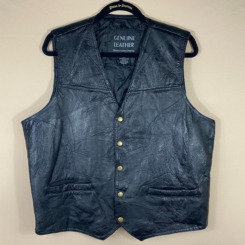 Genuine leather bikercore all black button up vest size large